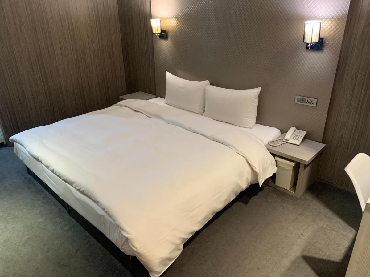 Meworld Hotel - Ximen Taipei Eksteriør bilde
