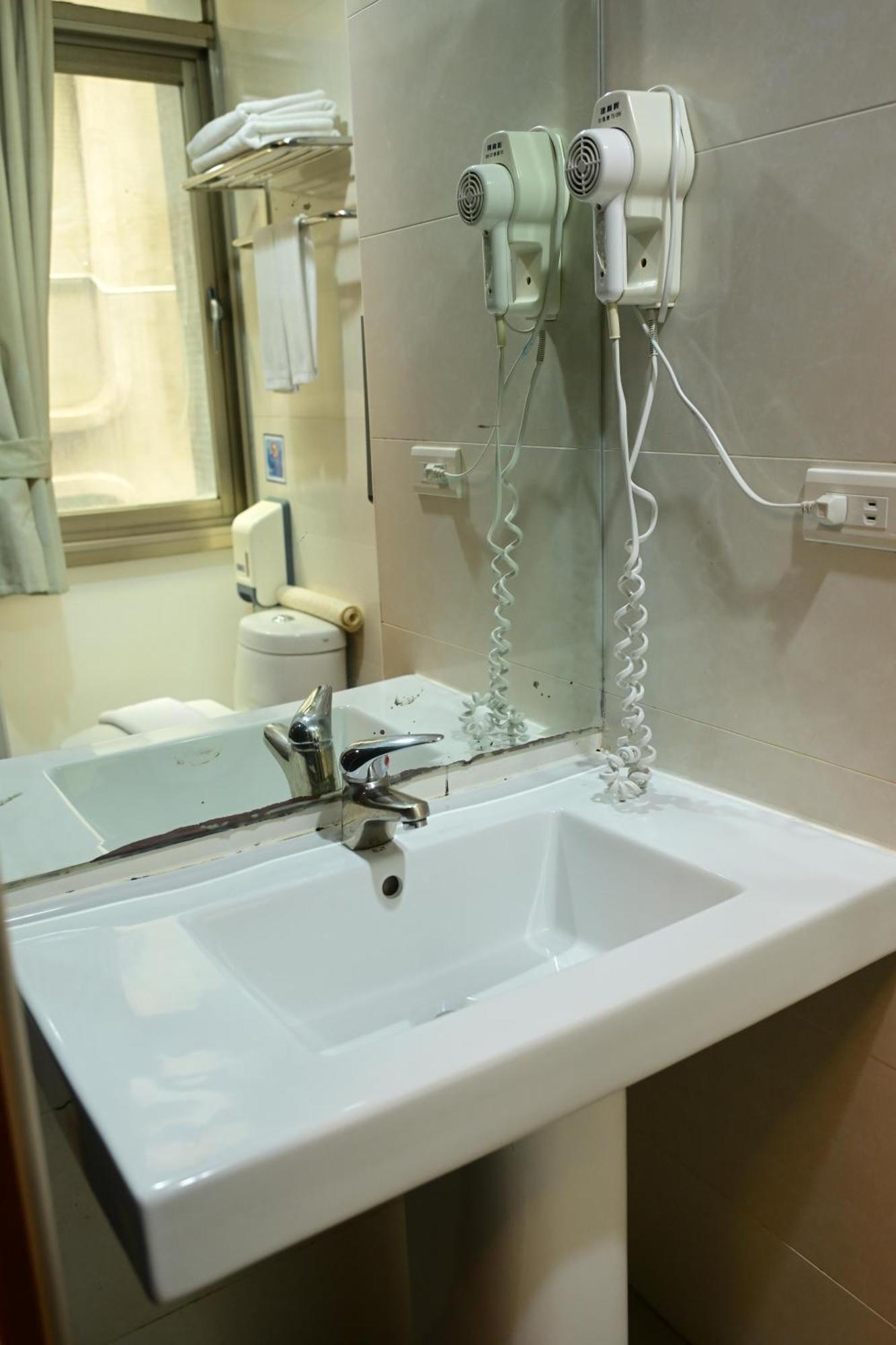 Meworld Hotel - Ximen Taipei Eksteriør bilde